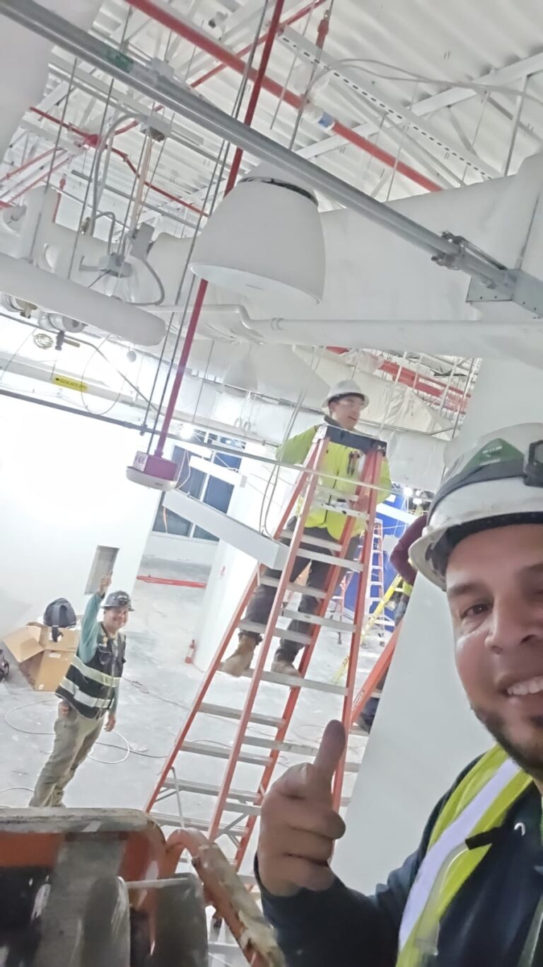 Imagen de WhatsApp 2025-02-18 a las 22.13